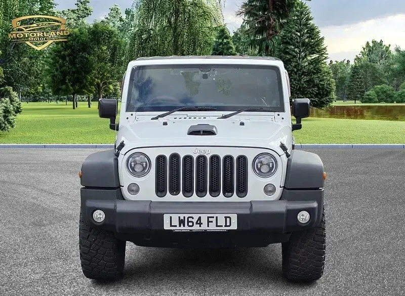 Used Jeep Wrangler Sahara 280 HP (205 kW) 2015 White SUV