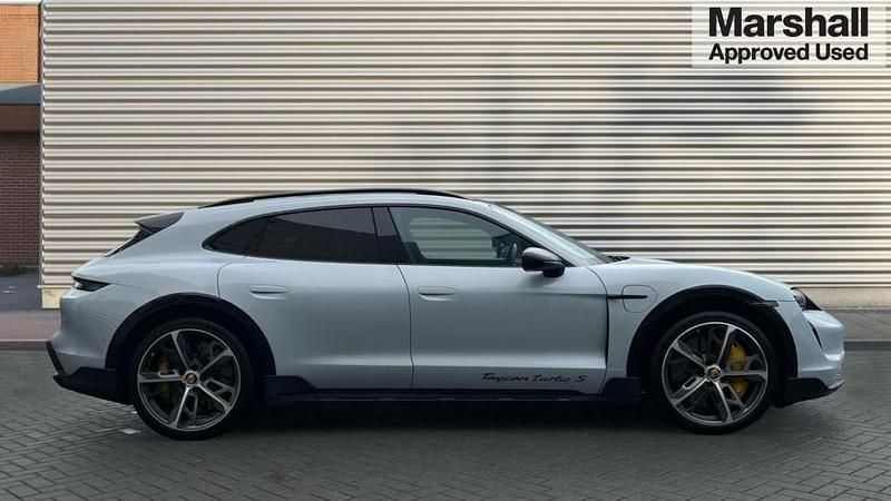 Used Porsche Taycan Cross Turismo 559 kW (761 HP) 2022 Grey Estate