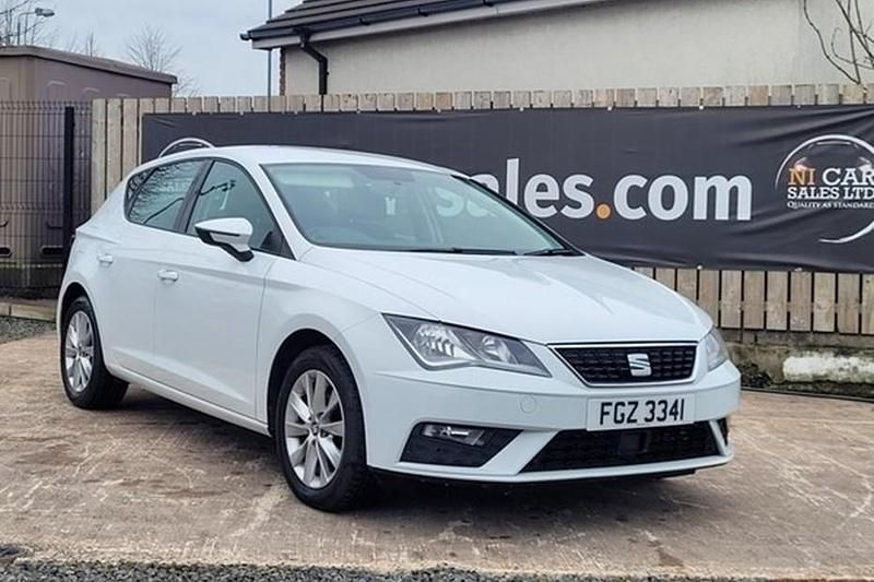 Used Seat Leon SE Technology 110 HP (80 kW) 2017 White Hatchback