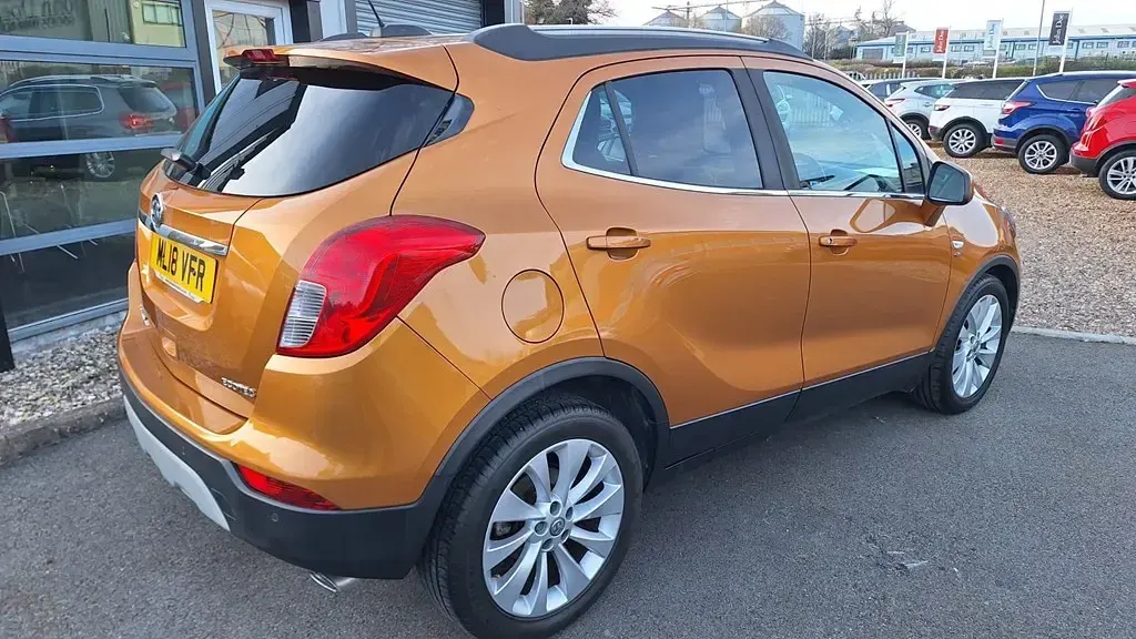 Used Vauxhall Mokka X Elite 140 HP (102 kW) 2018 Orange SUV
