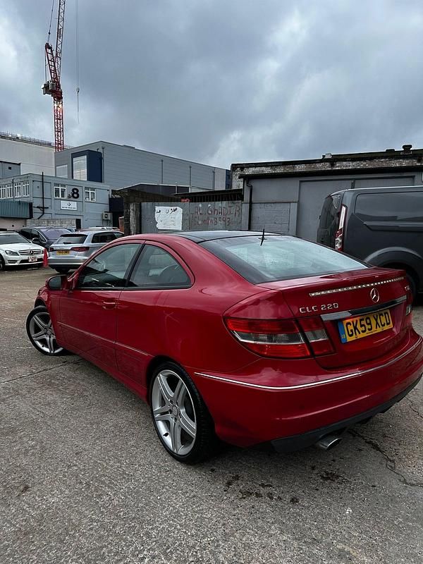 Used Mercedes CLC220 2009 Red Hatchback