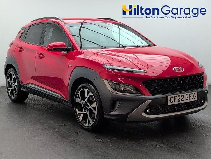 Red Used 2022 Hyundai Kona Premium SUV | £13,350 (Fair price) - Image 1/4
