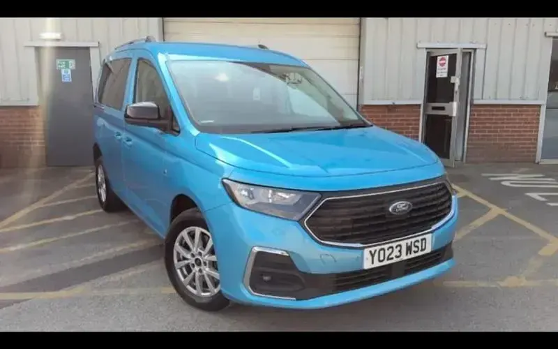 Used Ford Tourneo Connect Titanium 122 HP (89 kW) 2026 MPV