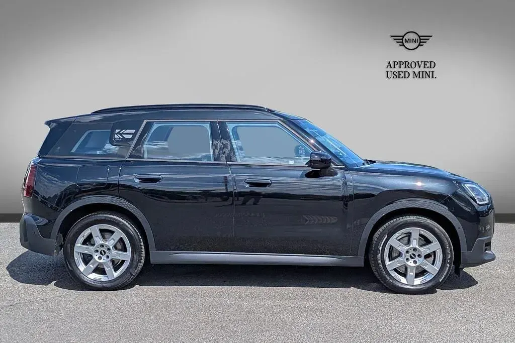 Used Mini Countryman Classic 2024 Black SUV