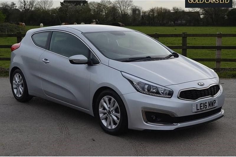 Used Kia ProCeed 2016 Hatchback