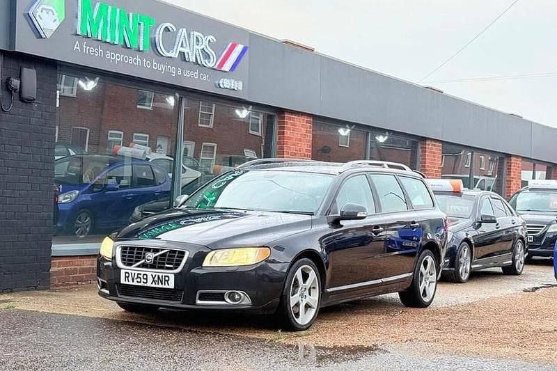 Used 2009 Volvo V70 SE Estate | £3,995 (Fair price) - Image 1/1