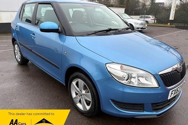 Used Skoda Fabia SE 2013 Blue Hatchback