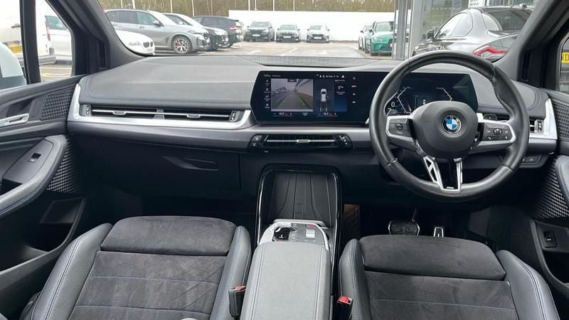 Used BMW 223 Active Tourer M Sport 215 HP (158 kW) 2023 White MPV