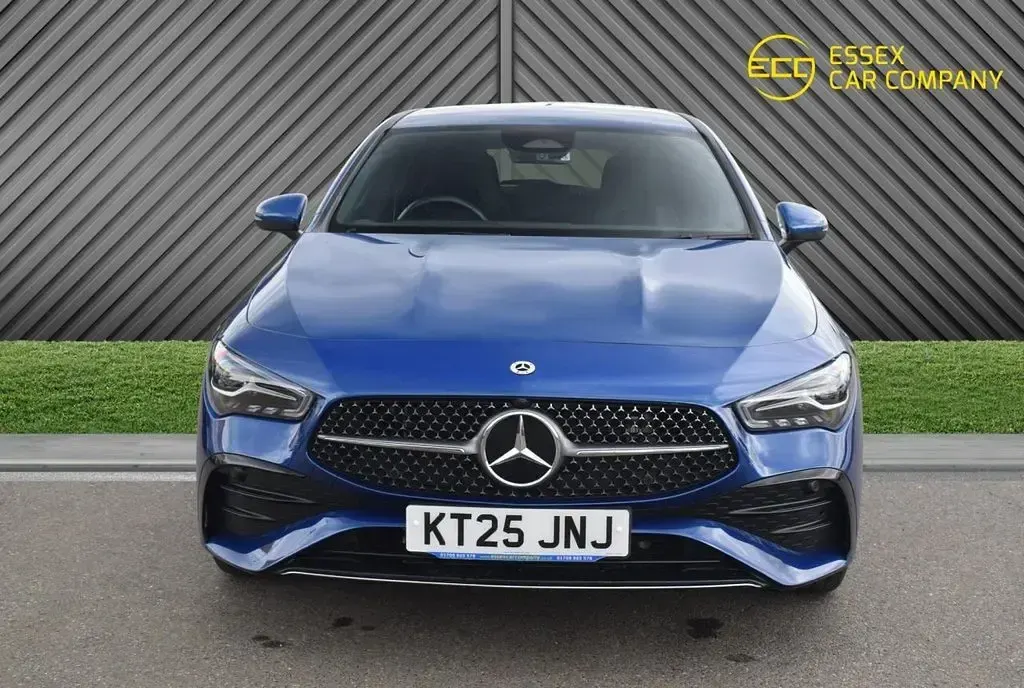 Used Mercedes CLA250 Executive 214 HP (157 kW) 2025 Blue Coupe