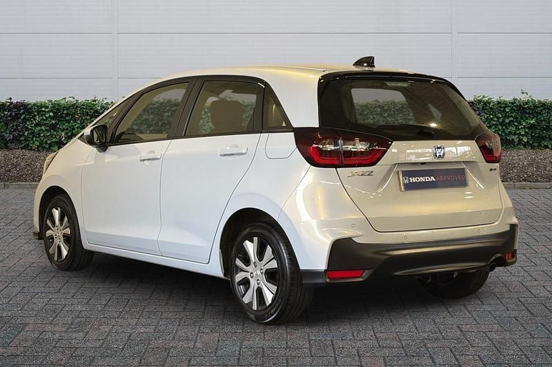 Used Honda Jazz Elegance 122 HP (89 kW) 2024 White Hatchback