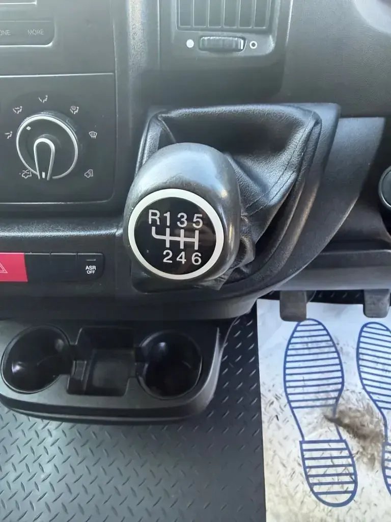 Used Citroën Relay 130 HP (95 kW) 2019 White Van