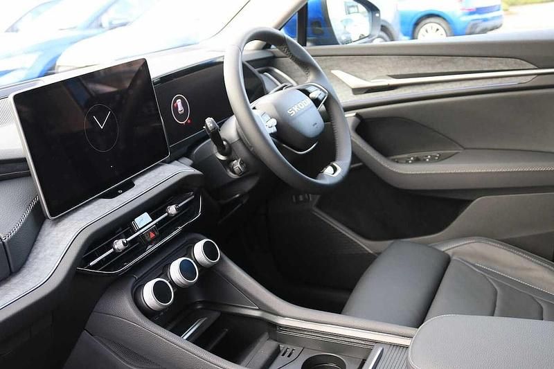 New Skoda Kodiaq SE L 110 HP (80 kW) 2025 Race blue metallic SUV