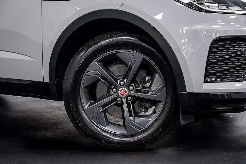 Used Jaguar E-Pace R-Dynamic 201 HP (147 kW) 2022 Grey SUV