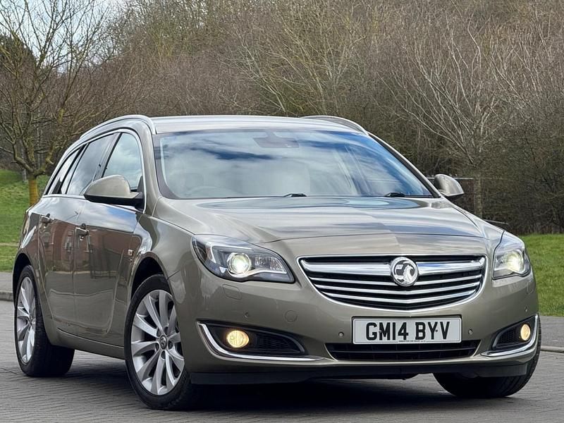 Green Used 2014 Vauxhall Insignia Elite Estate | £8,479 (Expensive) - Image 1/4