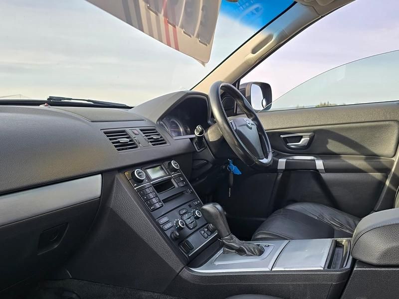 Used Volvo XC90 200 HP (147 kW) 2014 Black SUV