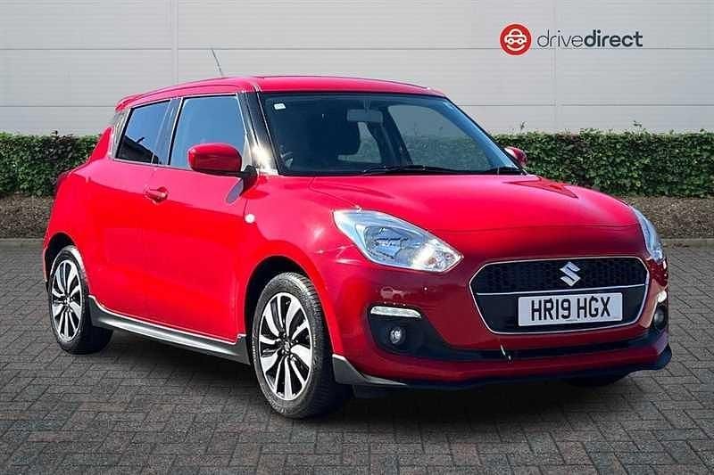 Used Suzuki Swift 90 HP (66 kW) 2019 Red Hatchback