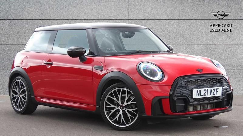 Red Used 2021 Mini Cooper Hatch Hatchback | £16,560 (A bit pricey) - Image 1/4