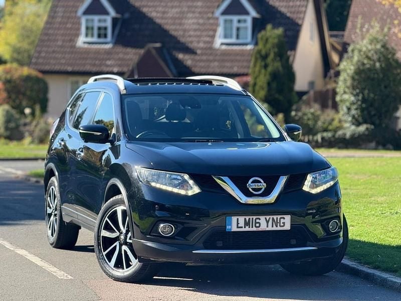 Black Used 2016 Nissan X-Trail N-TEC SUV | £8,795 (Good price) - Image 1/4