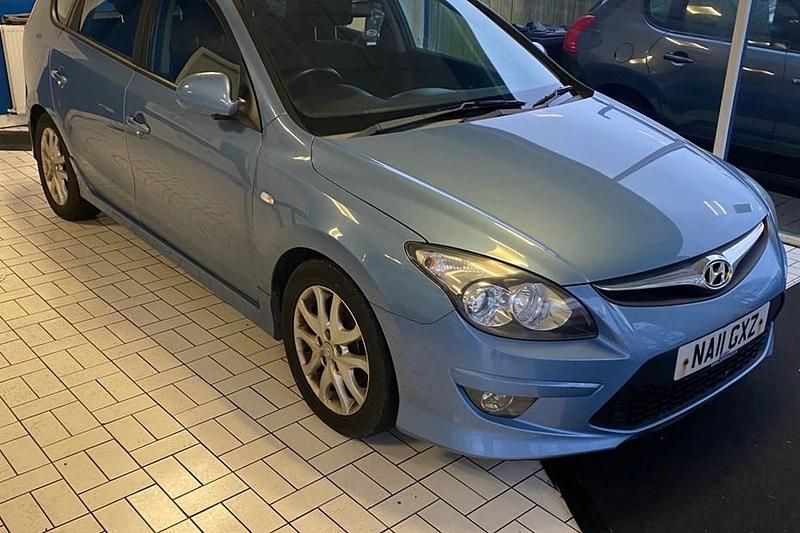 Used Hyundai i30 Comfort 2011 Blue Estate