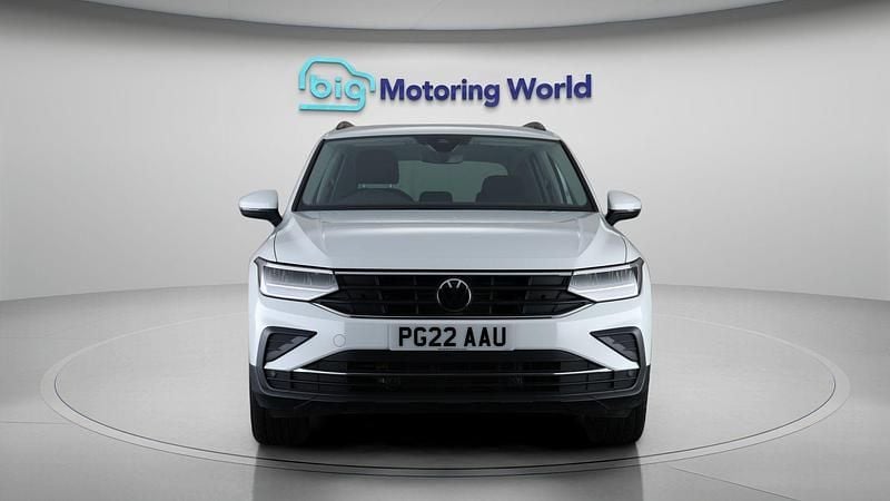 Used VW Tiguan S 150 HP (110 kW) 2022 White SUV