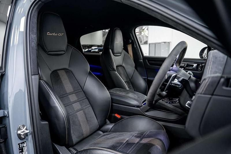 Used Porsche Cayenne Turbo GT 640 HP (470 kW) 2022 Grey SUV