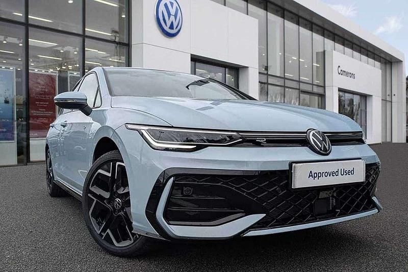 Used VW Golf VIII R-line 148 HP (108 kW) 2025 Blue Hatchback