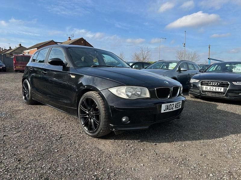 Black Used 2006 BMW 118 Sport Line Hatchback | £1,495 (Fair price) - Image 1/4