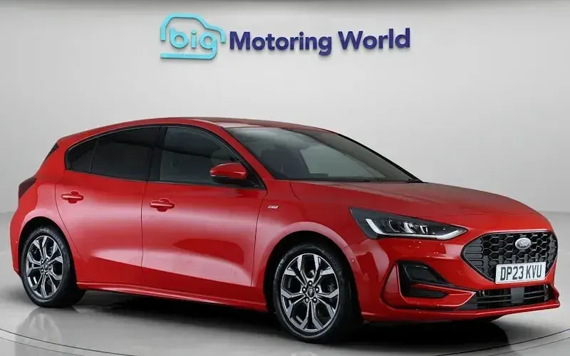 Used Ford Focus ST-Line 125 HP (91 kW) 2023 Hatchback