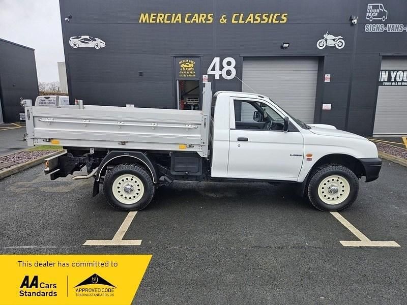 Used Mitsubishi L200 1997 White Pickup