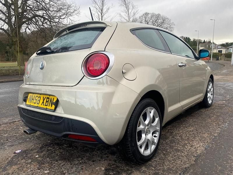 Gebraucht Alfa Romeo MiTo 78 PS (57 kW) 2017 Beige Kleinwagen