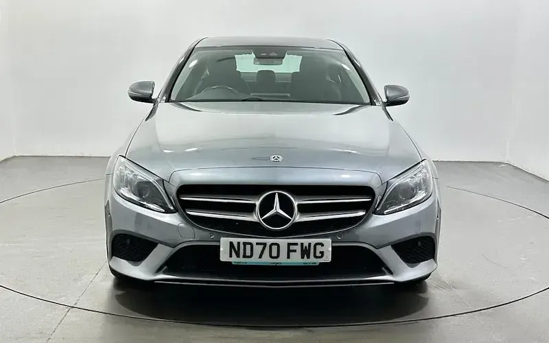 Used Mercedes C220 194 HP (142 kW) 2019 Sedan