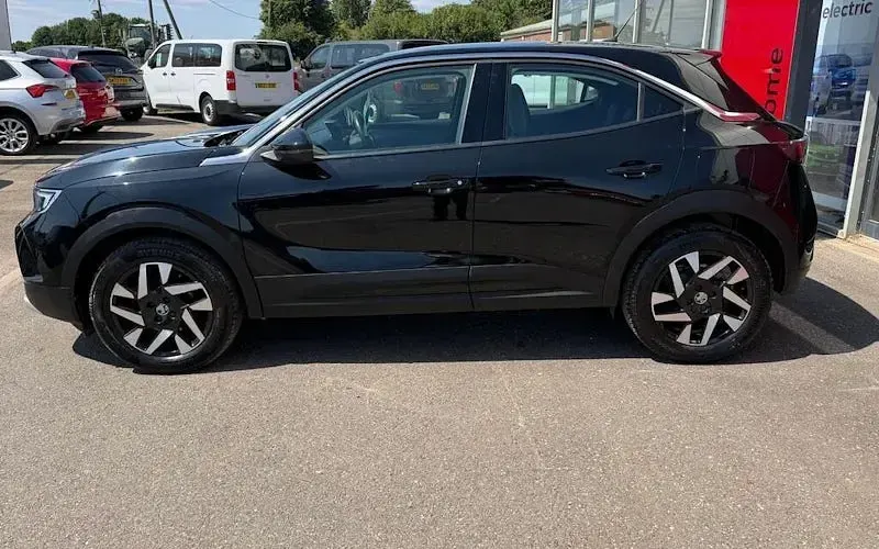 Used Vauxhall Mokka Edition 101 HP (74 kW) 2022 Black SUV