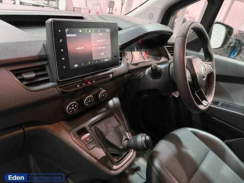 Used Renault Kangoo 2024 White MPV