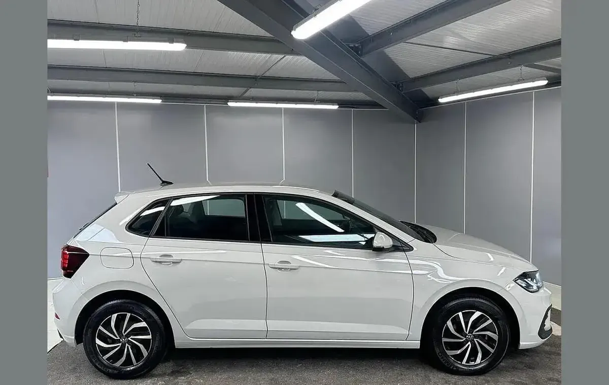 Used VW Polo Life 80 HP (58 kW) 2025 Grey Hatchback