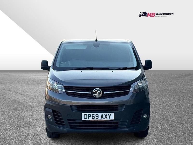 Used Vauxhall Vivaro 150 HP (110 kW) 2020 Grey MPV