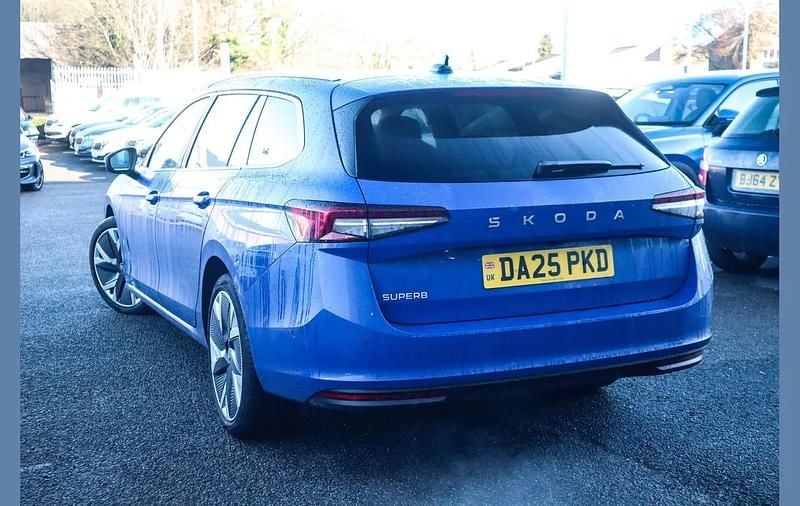 Used Skoda Superb SE L 150 HP (110 kW) 2025 Blue Estate