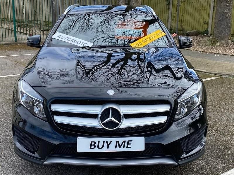 Used Mercedes GLA200 AMG line 2015 Black SUV