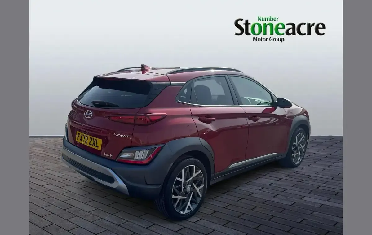 Used Hyundai Kona Premium 141 HP (103 kW) 2022 Red SUV
