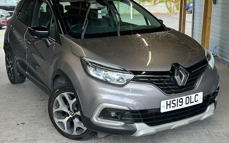 Grey/black Used 2019 Renault Captur GT-Line SUV | £8,495 (Fair price) - Image 1/4