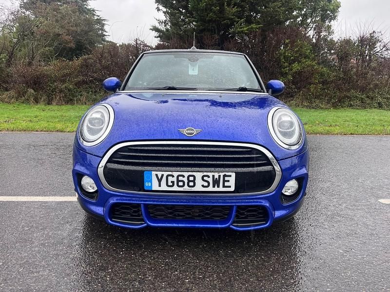 Used Mini Cooper Cabriolet Sport 136 HP (100 kW) 2019 Blue Cabriolet