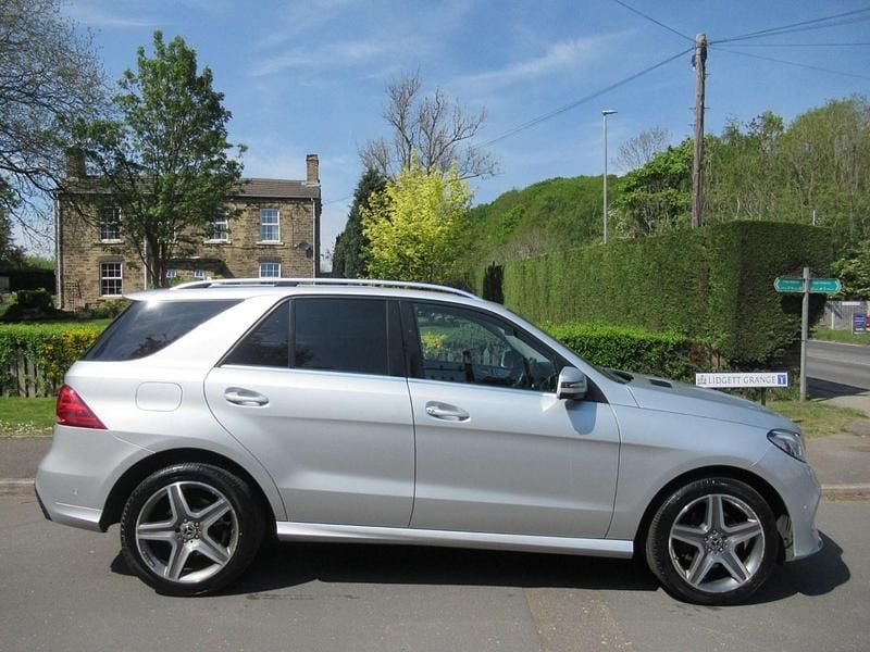 Used Mercedes GLE250 AMG line 2017 Silver Estate