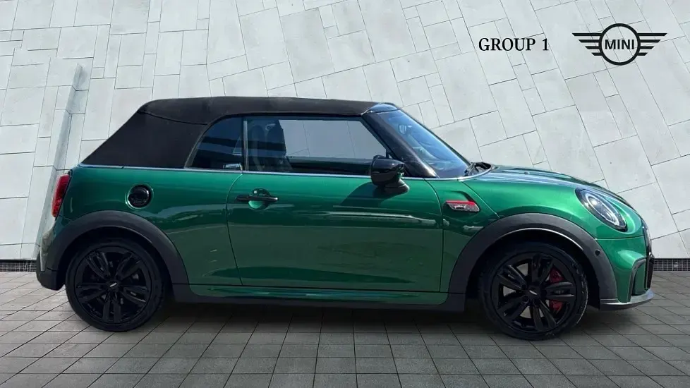 Used Mini John Cooper Works Cabriolet 228 HP (167 kW) 2022 Green Cabriolet