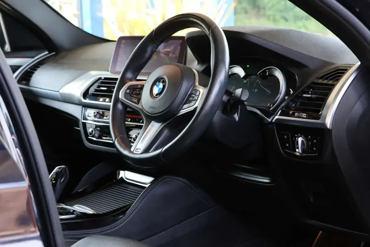 Used BMW X4 M Sport 190 HP (139 kW) 2019 Black SUV