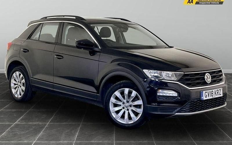 Used 2021 VW T-Roc SE SUV | £8,695 (Fair price) - Image 1/2