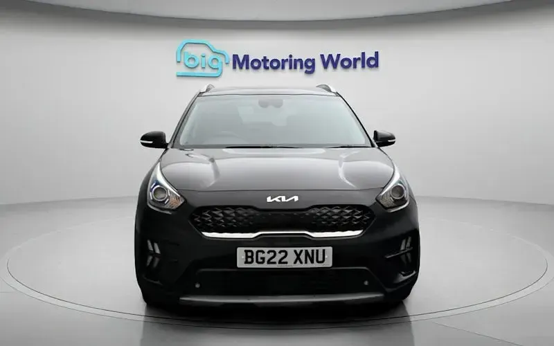 Used Kia Niro 141 HP (103 kW) 2022 Black SUV