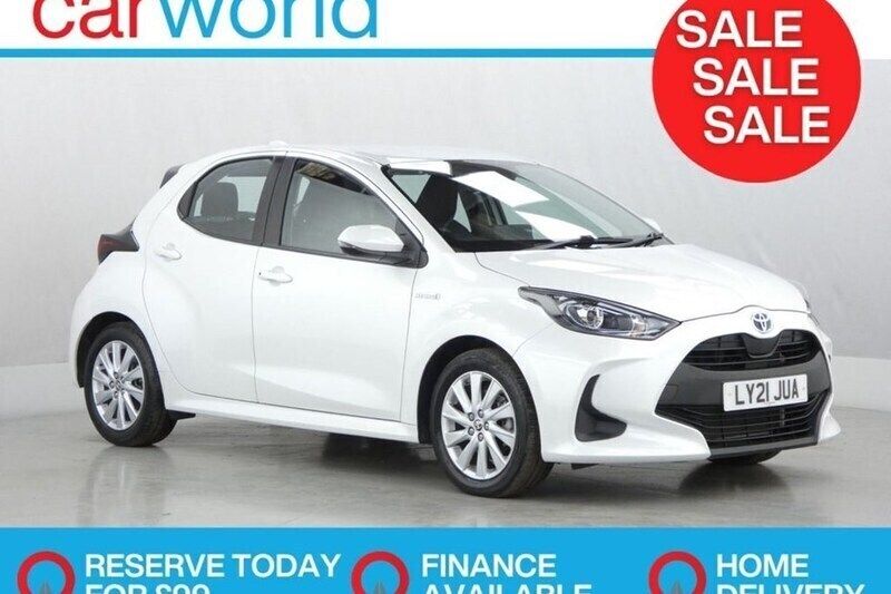 Used 2021 Toyota Yaris Hybrid | £14,890 (Good price) - Image 1/1