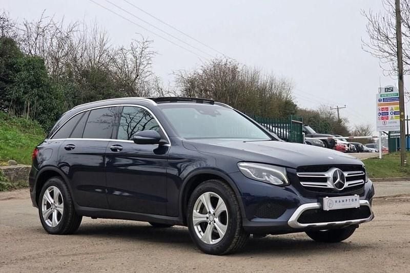 Used Mercedes GLC220 Premium 170 HP (125 kW) 2016