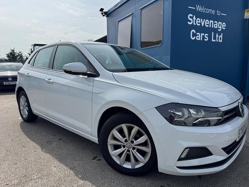 Used VW Polo SE 95 HP (69 kW) 2018 White Hatchback