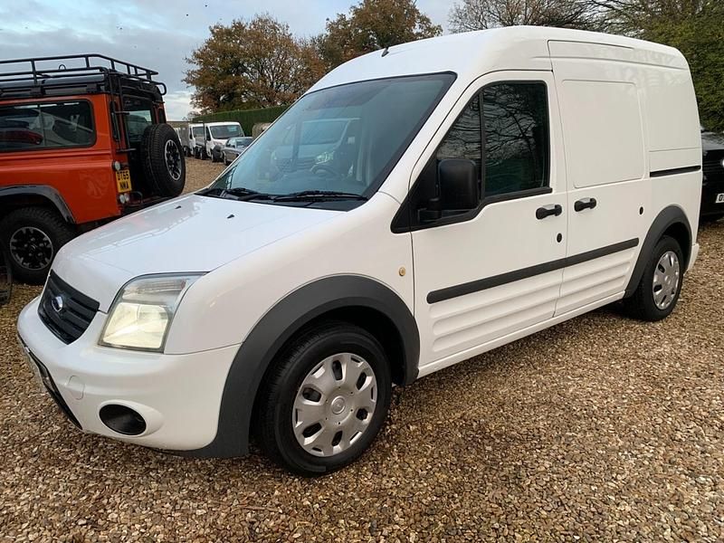 Used Ford Transit Connect 2011 White MPV
