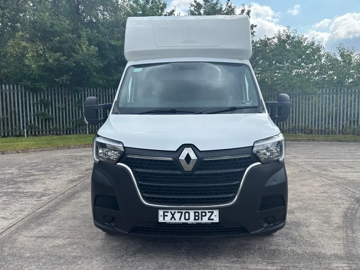 Used Renault Master Business 2020 White MPV